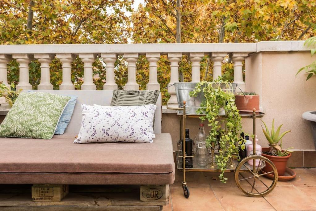 Ático con terraza y chimenea junto a Universidad Alcalá de Henares Exterior foto